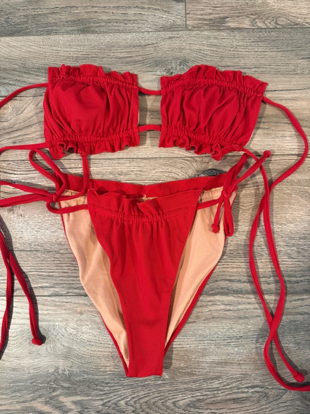 Zaful Red Ribbed Ruffle Bandeau Bikini Set